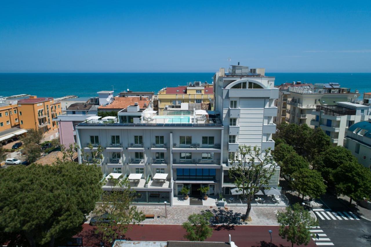 Hotel Gala Misano Adriatico Bagian luar foto